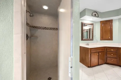 814 Palm Grove Circle Sugar Land TX 77498