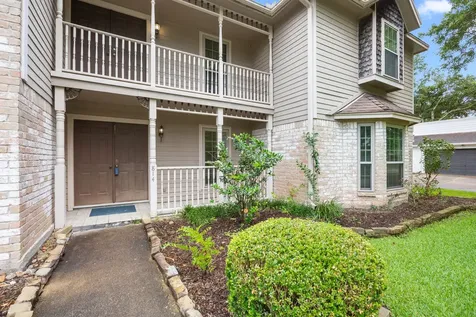 814 Palm Grove Circle Sugar Land TX 77498