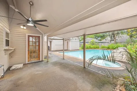 814 Palm Grove Circle Sugar Land TX 77498