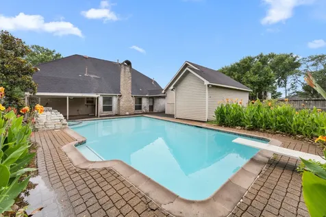 814 Palm Grove Circle Sugar Land TX 77498