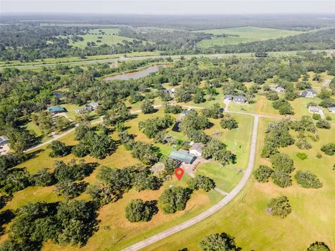 718 Rancho Chico Court Angleton TX 77515