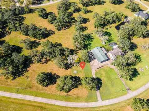 718 Rancho Chico Court Angleton TX 77515