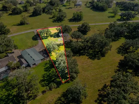 718 Rancho Chico Court Angleton TX 77515