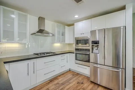 12458 Woodthorpe Lane Houston TX 77024