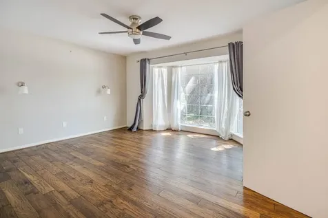 12458 Woodthorpe Lane Houston TX 77024