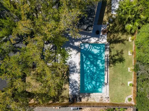 12458 Woodthorpe Lane Houston TX 77024