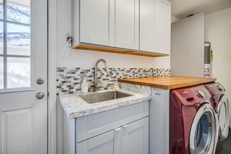12458 Woodthorpe Lane Houston TX 77024