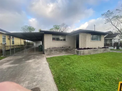 2627 Stevens Street Houston TX 77026