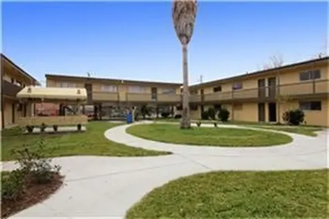 5610 Royal Palms Street 23 Houston TX 77021