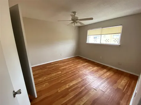 5610 Royal Palms Street 23 Houston TX 77021