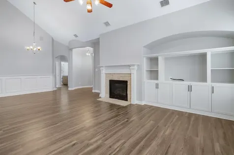 12103 Dawn Mist Court Pearland TX 77584