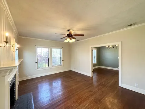 106 S Grace Street Crockett TX 75835