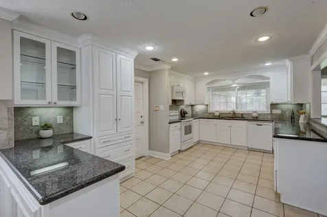 5103 Donna Lynn Court Houston TX 77092