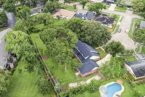 5103 Donna Lynn Court Houston TX 77092