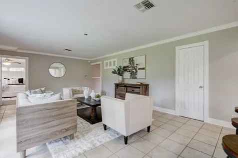5103 Donna Lynn Court Houston TX 77092