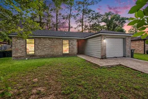 1321 N 7th Street Conroe TX 77301