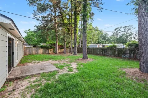 1321 N 7th Street Conroe TX 77301