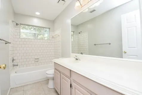 202 W Sterling Pond Circle The Woodlands TX 77382