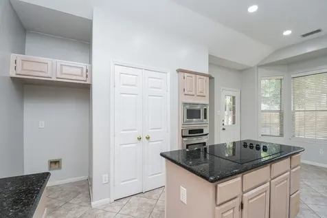 202 W Sterling Pond Circle The Woodlands TX 77382