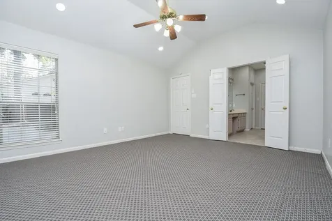 202 W Sterling Pond Circle The Woodlands TX 77382