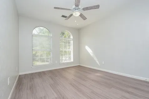202 W Sterling Pond Circle The Woodlands TX 77382