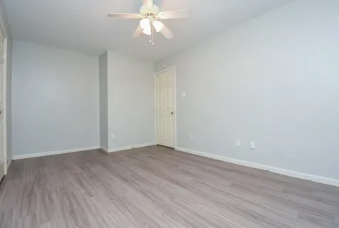 202 W Sterling Pond Circle The Woodlands TX 77382