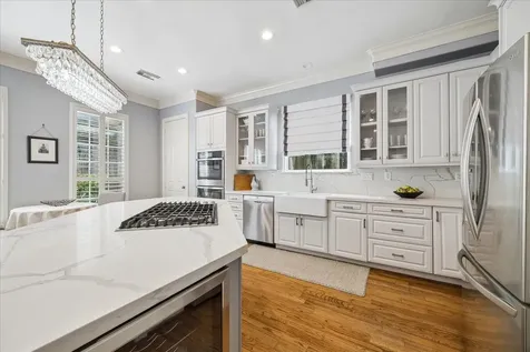 1419 W Hilshire Park Drive Houston TX 77055