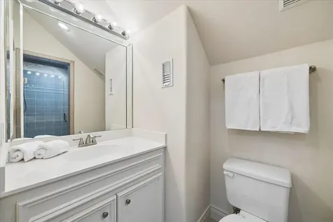 1419 W Hilshire Park Drive Houston TX 77055