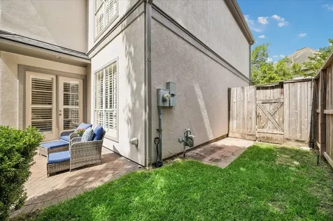 1419 W Hilshire Park Drive Houston TX 77055