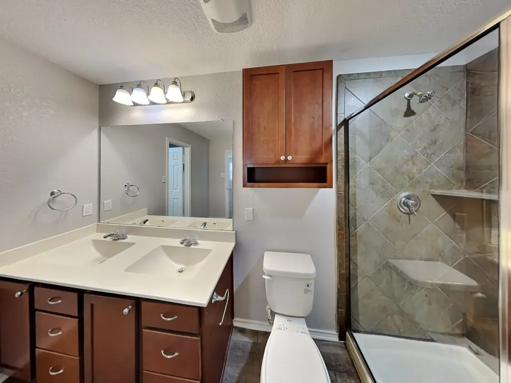 6951 Dulce Meadow San Antonio TX 78252