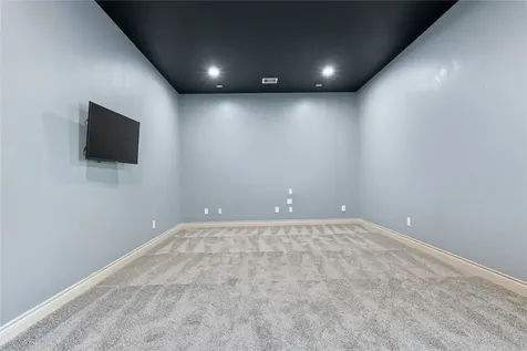 289 W Bend Drive League City TX 77573
