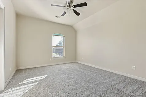 289 W Bend Drive League City TX 77573