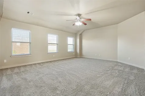 289 W Bend Drive League City TX 77573