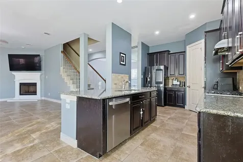 289 W Bend Drive League City TX 77573