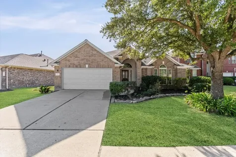 9523 Glendown Lane Houston TX 77070