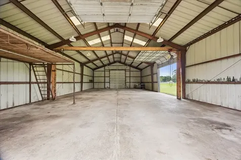 9203 Avenue G Liverpool TX 77577
