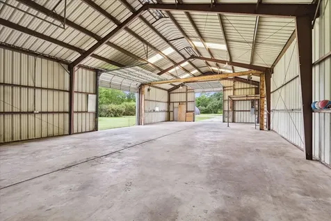 9203 Avenue G Liverpool TX 77577