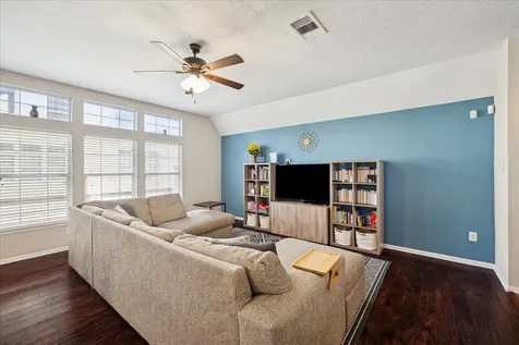3332 Masters Point Drive Houston TX 77091