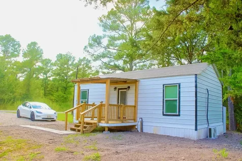 2 Lula Drive Huntsville TX 77320