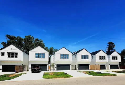 9343 Lavender Street North Houston TX 77016