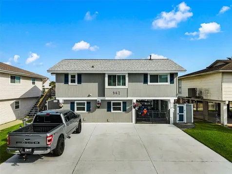 967 Bonita Street Bayou Vista TX 77563