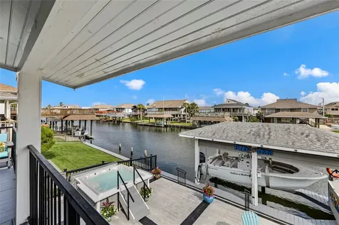 967 Bonita Street Bayou Vista TX 77563