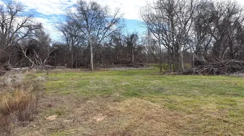 256 Greasy Bend Smithville TX 78957