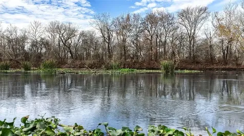 256 Greasy Bend Smithville TX 78957