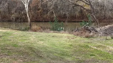 256 Greasy Bend Smithville TX 78957