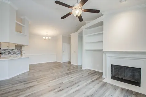 2111 Welch Street A321 Houston TX 77019