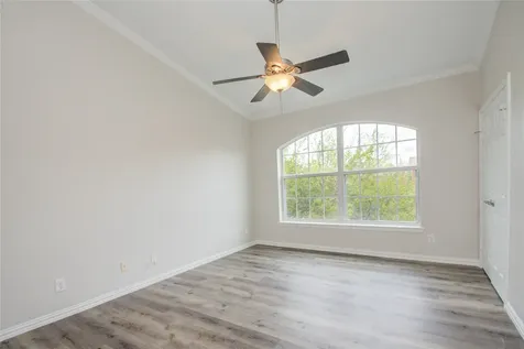 2111 Welch Street A321 Houston TX 77019