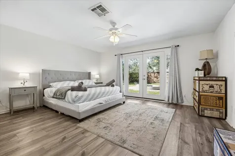 5474 Imogene Street Houston TX 77096