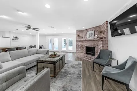 5474 Imogene Street Houston TX 77096