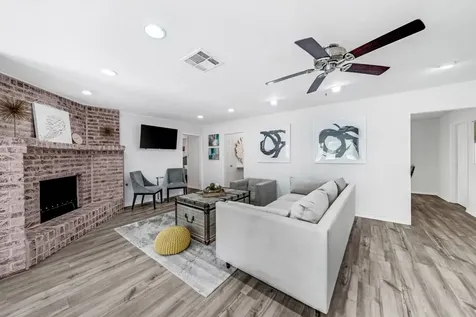 5474 Imogene Street Houston TX 77096